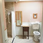 Дом отдыха Coolanowle Self Catering *